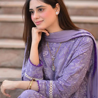 3 Pcs Embroidered Lawn Shirt with Embroidered Chifoon Dupatta V2575