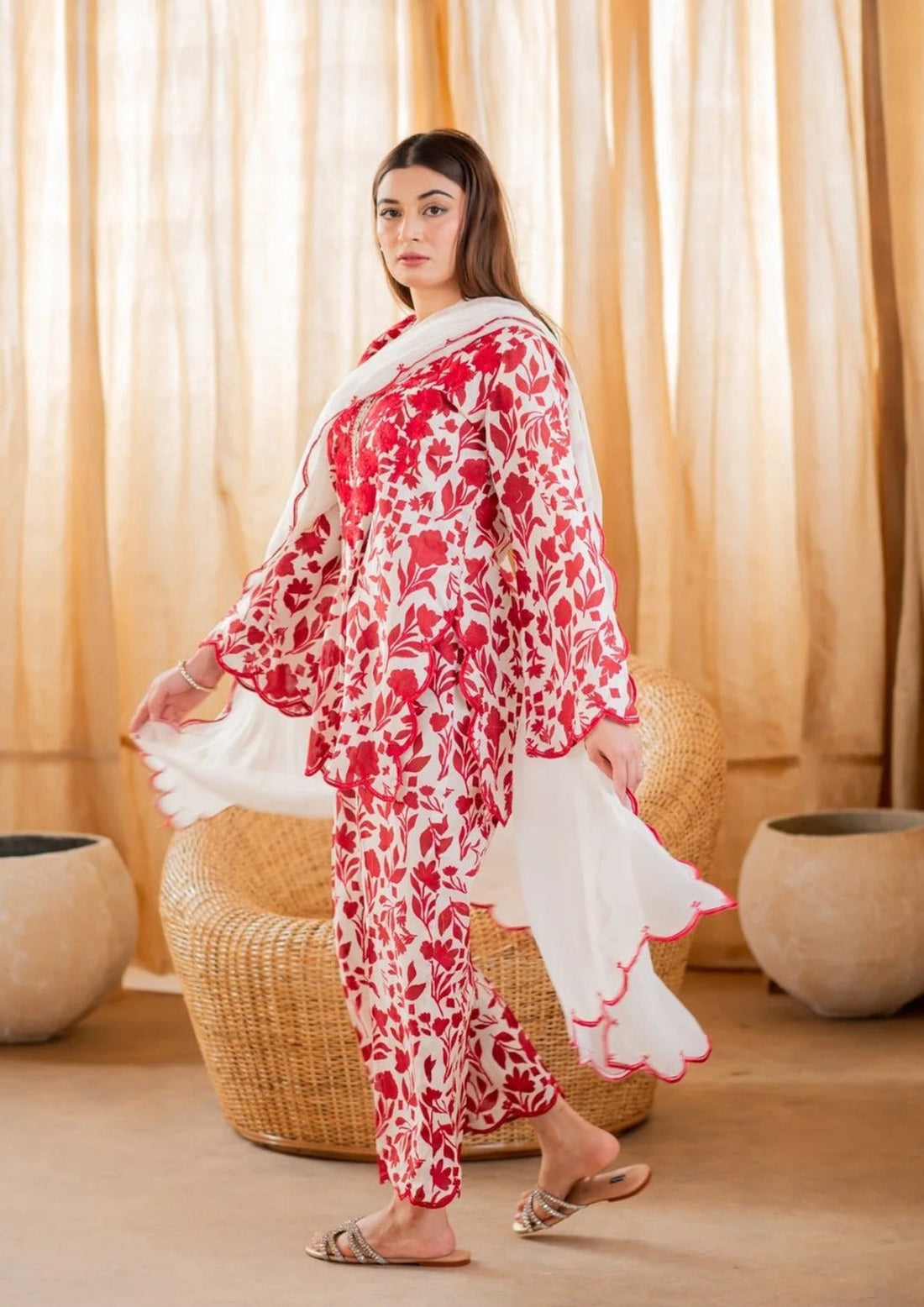 Digital Printed Lawn Shirt  Digital Printed Lawn trouser  Digital Printed Monar Dupatta V502