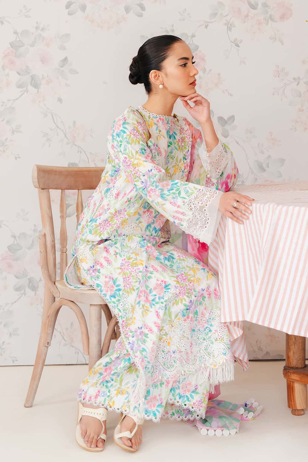 Vanilla-The Folral Charm Lawn 10002